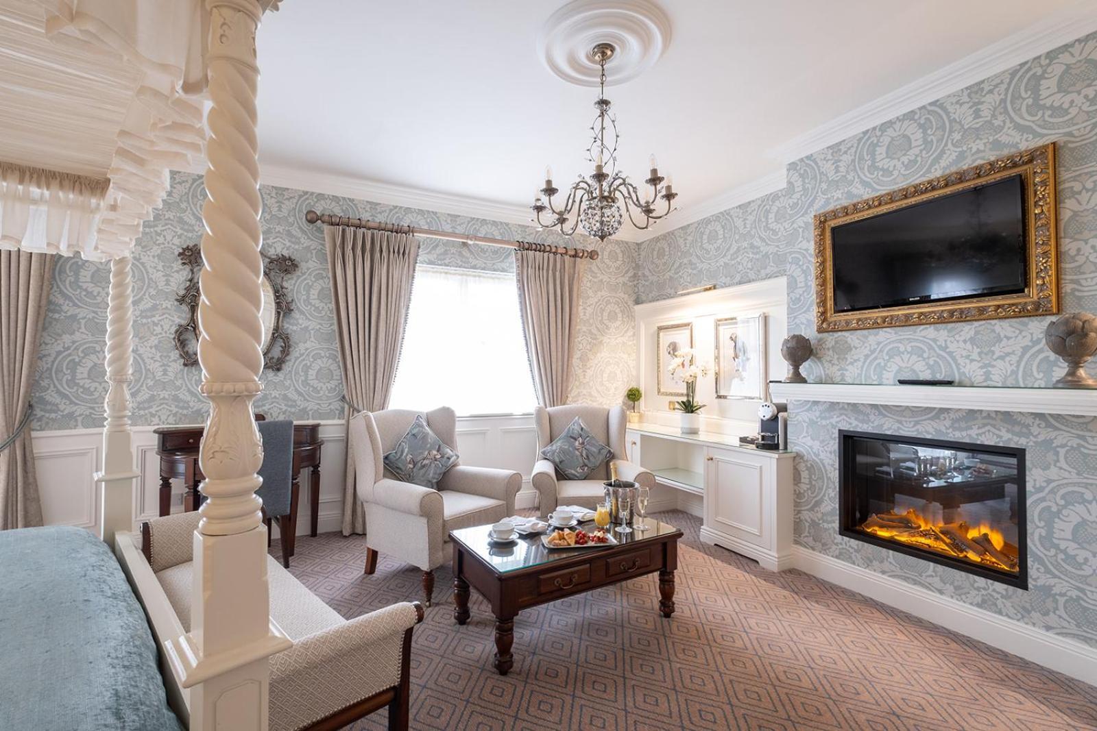 Clanard Court Hotel Athy Exterior photo